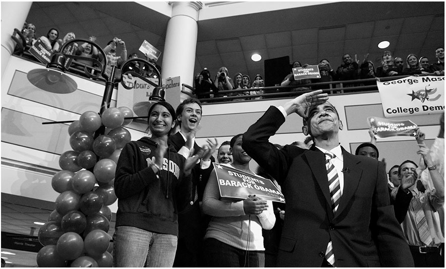 Obama at a rally in suburban Virginia. : The Rise of Barack Obama : Pete Souza Photography